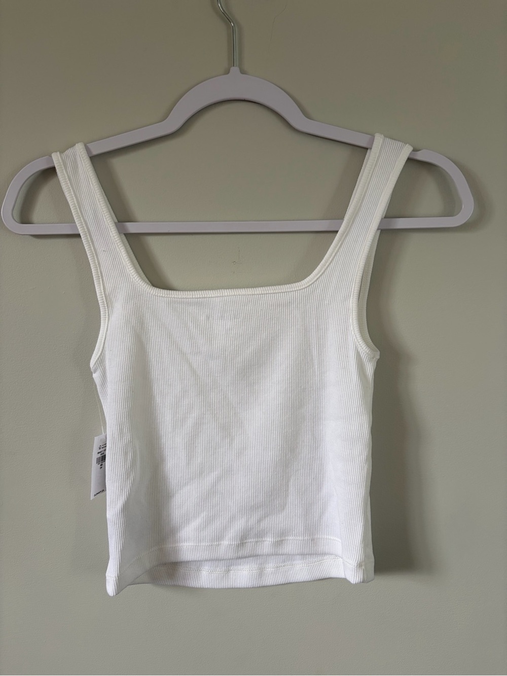 Cropped Tank - Picture 2 of 2